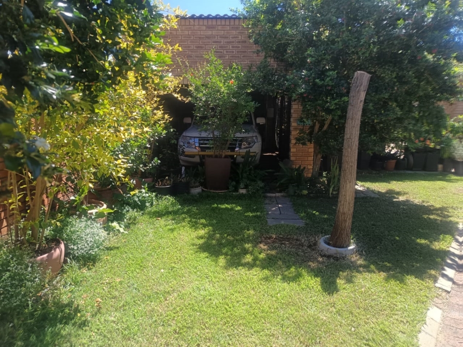 3 Bedroom Property for Sale in Royldene Northern Cape